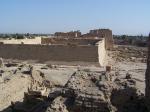 Pohled na Medinet Habu z hradeb